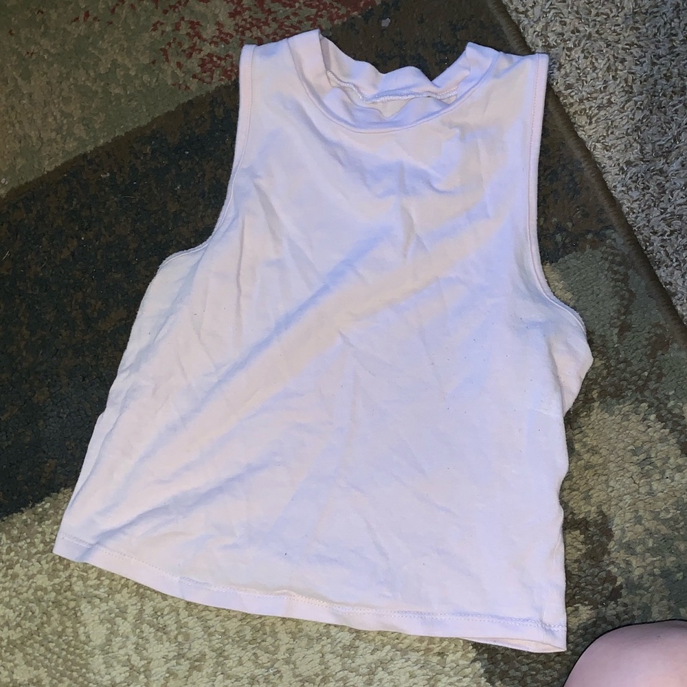 Light pink Aveto crop top